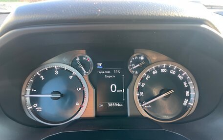 Toyota Land Cruiser Prado 150 рестайлинг 2, 2020 год, 6 900 000 рублей, 20 фотография