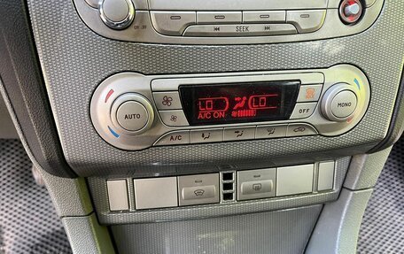 Ford Focus II рестайлинг, 2010 год, 639 000 рублей, 21 фотография
