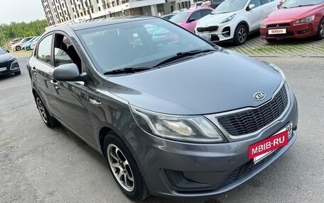 KIA Rio III рестайлинг, 2012 год, 685 000 рублей, 2 фотография