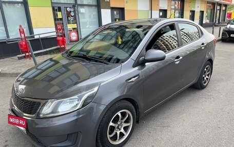 KIA Rio III рестайлинг, 2012 год, 685 000 рублей, 25 фотография