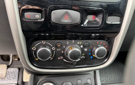 Renault Duster I рестайлинг, 2015 год, 1 070 000 рублей, 15 фотография