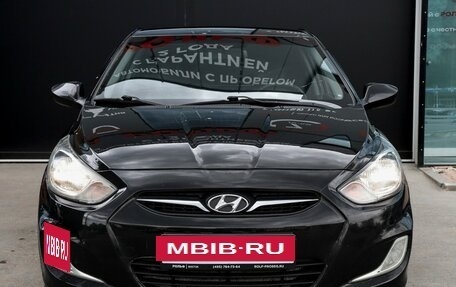 Hyundai Solaris II рестайлинг, 2011 год, 697 000 рублей, 2 фотография