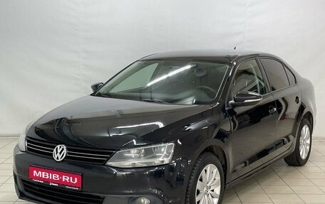 Volkswagen Jetta VI, 2013 год, 1 095 000 рублей, 1 фотография