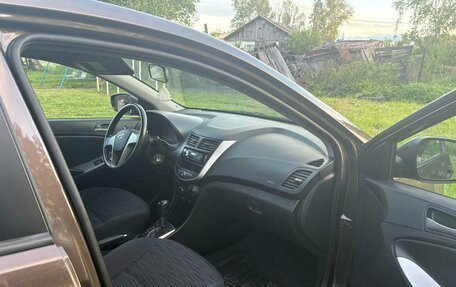 Hyundai Solaris II рестайлинг, 2014 год, 946 000 рублей, 5 фотография