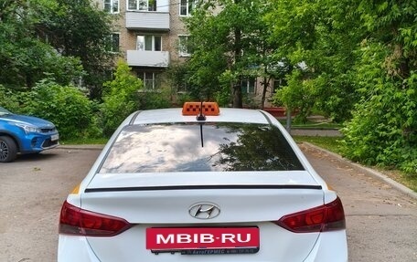 Hyundai Solaris II рестайлинг, 2019 год, 830 000 рублей, 5 фотография