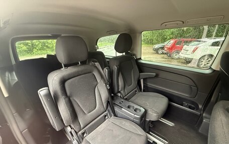Mercedes-Benz V-Класс, 2018 год, 4 950 000 рублей, 11 фотография