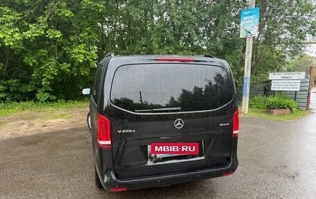 Mercedes-Benz V-Класс, 2018 год, 4 950 000 рублей, 14 фотография