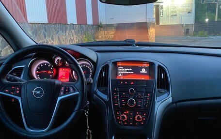 Opel Astra J, 2014 год, 980 000 рублей, 18 фотография