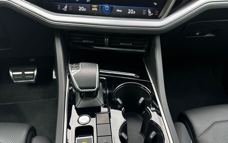 Volkswagen Touareg III, 2022 год, 5 230 000 рублей, 10 фотография