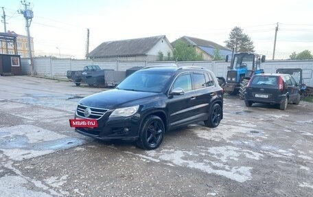 Volkswagen Tiguan I, 2010 год, 980 000 рублей, 4 фотография