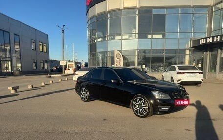 Mercedes-Benz C-Класс, 2013 год, 1 950 000 рублей, 2 фотография