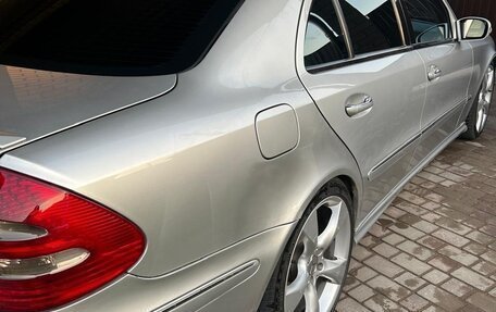Mercedes-Benz E-Класс, 2002 год, 1 100 000 рублей, 2 фотография