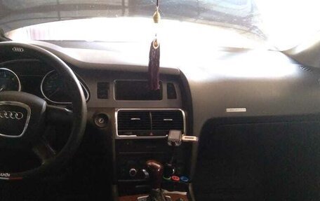 Audi Q7, 2006 год, 1 210 000 рублей, 12 фотография