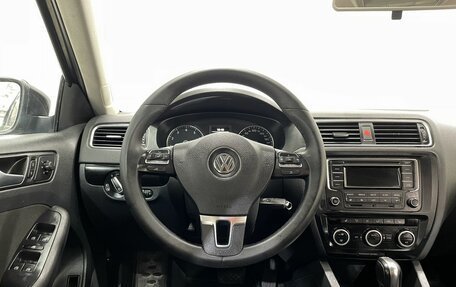 Volkswagen Jetta VI, 2013 год, 1 095 000 рублей, 16 фотография