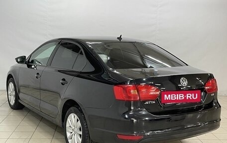 Volkswagen Jetta VI, 2013 год, 1 095 000 рублей, 5 фотография