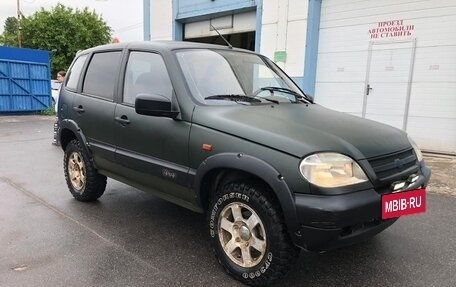 Chevrolet Niva I рестайлинг, 2004 год, 315 000 рублей, 2 фотография