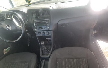 Volkswagen Polo VI (EU Market), 2015 год, 510 000 рублей, 2 фотография