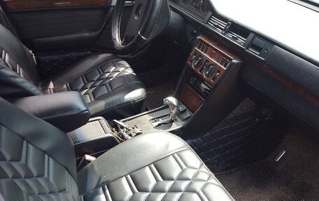 Mercedes-Benz W124, 1987 год, 190 000 рублей, 5 фотография