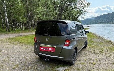 Honda Freed I, 2010 год, 1 100 000 рублей, 4 фотография