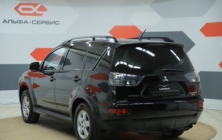 Mitsubishi Outlander III рестайлинг 3, 2012 год, 1 000 000 рублей, 7 фотография