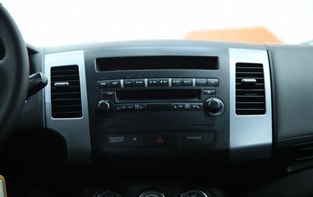 Mitsubishi Outlander III рестайлинг 3, 2012 год, 1 000 000 рублей, 14 фотография