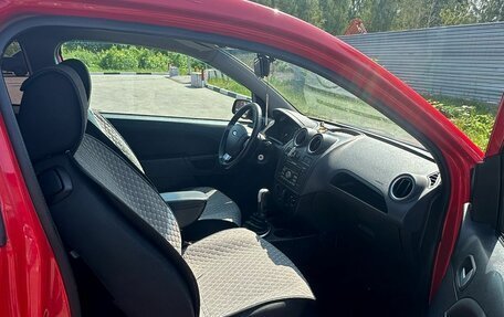 Ford Fiesta, 2007 год, 390 000 рублей, 10 фотография