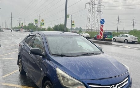 Hyundai Solaris II рестайлинг, 2015 год, 370 000 рублей, 2 фотография