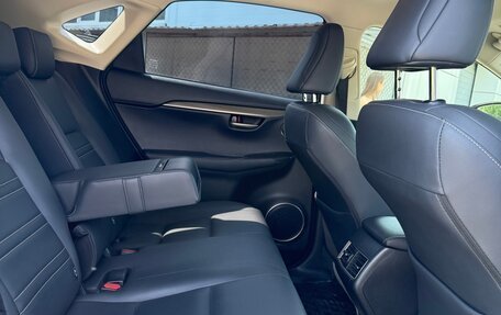 Lexus NX I, 2017 год, 3 500 000 рублей, 20 фотография