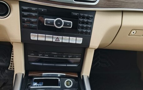 Mercedes-Benz E-Класс, 2014 год, 2 300 000 рублей, 22 фотография