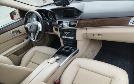 Mercedes-Benz E-Класс, 2014 год, 2 300 000 рублей, 32 фотография