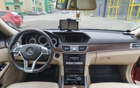 Mercedes-Benz E-Класс, 2014 год, 2 300 000 рублей, 24 фотография