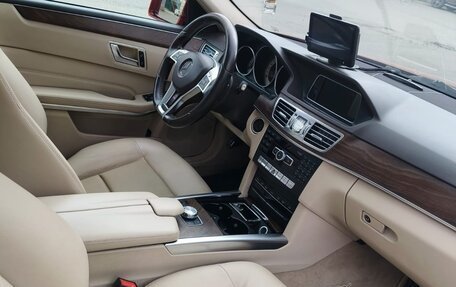 Mercedes-Benz E-Класс, 2014 год, 2 300 000 рублей, 34 фотография