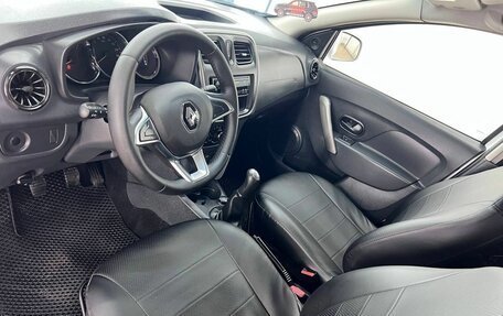 Renault Logan II, 2019 год, 899 000 рублей, 18 фотография