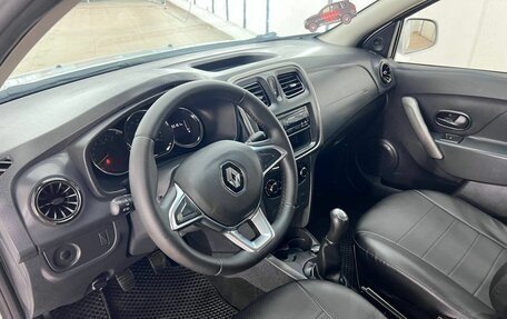 Renault Logan II, 2019 год, 899 000 рублей, 17 фотография