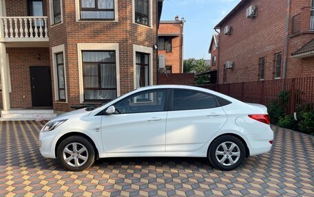 Hyundai Solaris II рестайлинг, 2013 год, 730 000 рублей, 12 фотография