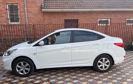 Hyundai Solaris II рестайлинг, 2013 год, 730 000 рублей, 16 фотография