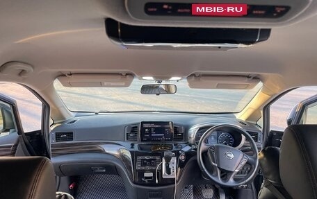 Nissan Elgrand III, 2018 год, 2 900 000 рублей, 8 фотография