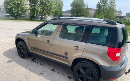 Skoda Yeti I рестайлинг, 2013 год, 980 000 рублей, 3 фотография