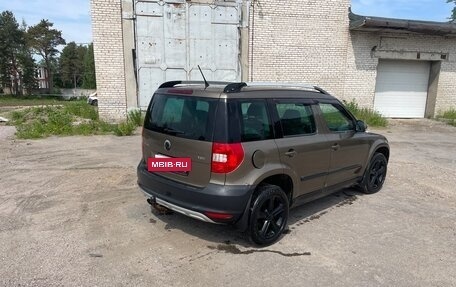 Skoda Yeti I рестайлинг, 2013 год, 980 000 рублей, 5 фотография