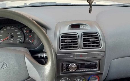 Hyundai Accent II, 2008 год, 570 000 рублей, 11 фотография