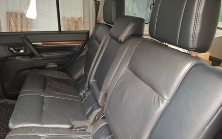Mitsubishi Pajero IV, 2007 год, 1 445 000 рублей, 21 фотография