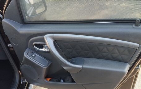 Renault Duster I рестайлинг, 2017 год, 1 550 000 рублей, 24 фотография