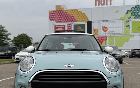 MINI Hatch, 2017 год, 2 000 000 рублей, 3 фотография
