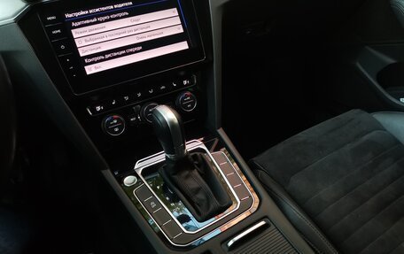 Volkswagen Passat B8 рестайлинг, 2018 год, 1 720 000 рублей, 13 фотография