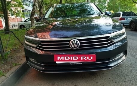 Volkswagen Passat B8 рестайлинг, 2018 год, 1 720 000 рублей, 5 фотография