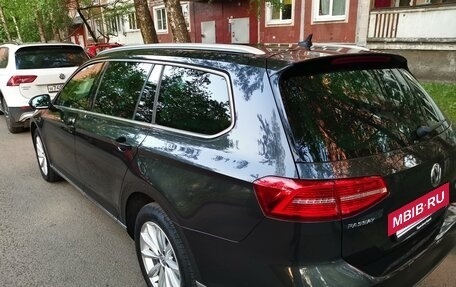 Volkswagen Passat B8 рестайлинг, 2018 год, 1 720 000 рублей, 7 фотография