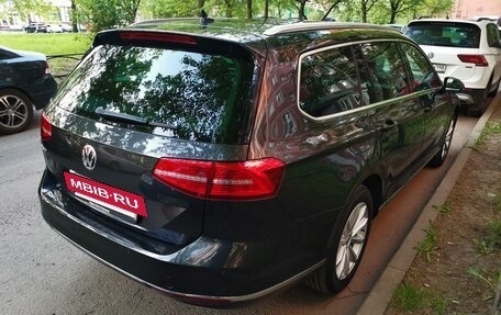 Volkswagen Passat B8 рестайлинг, 2018 год, 1 720 000 рублей, 4 фотография