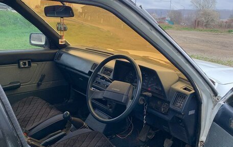 Toyota Carina, 1985 год, 125 000 рублей, 5 фотография