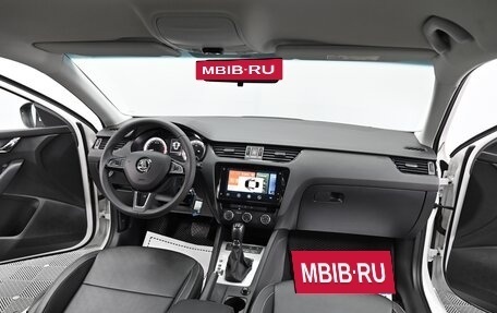Skoda Octavia, 2022 год, 1 695 000 рублей, 12 фотография