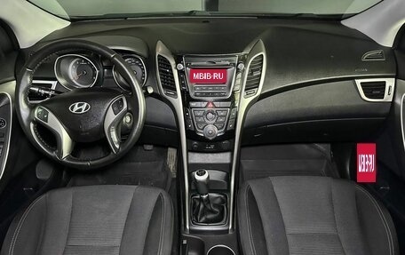 Hyundai i30 II рестайлинг, 2012 год, 875 000 рублей, 8 фотография